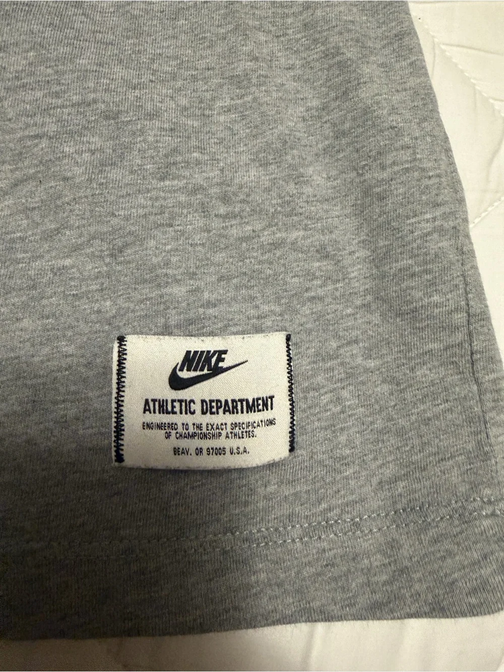 Nike Men’s Light Grey Short Sleeve Logo Tee